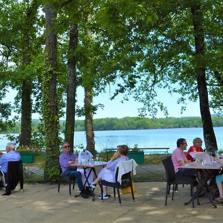 Hotel Au Relais Du Gué De Selle Mézangers Esterno foto
