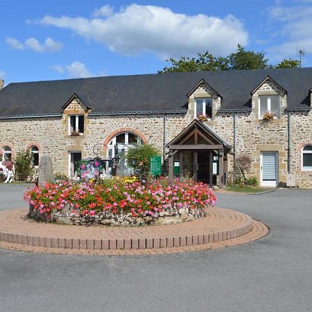 Hotel Au Relais Du Gué De Selle Mézangers Esterno foto