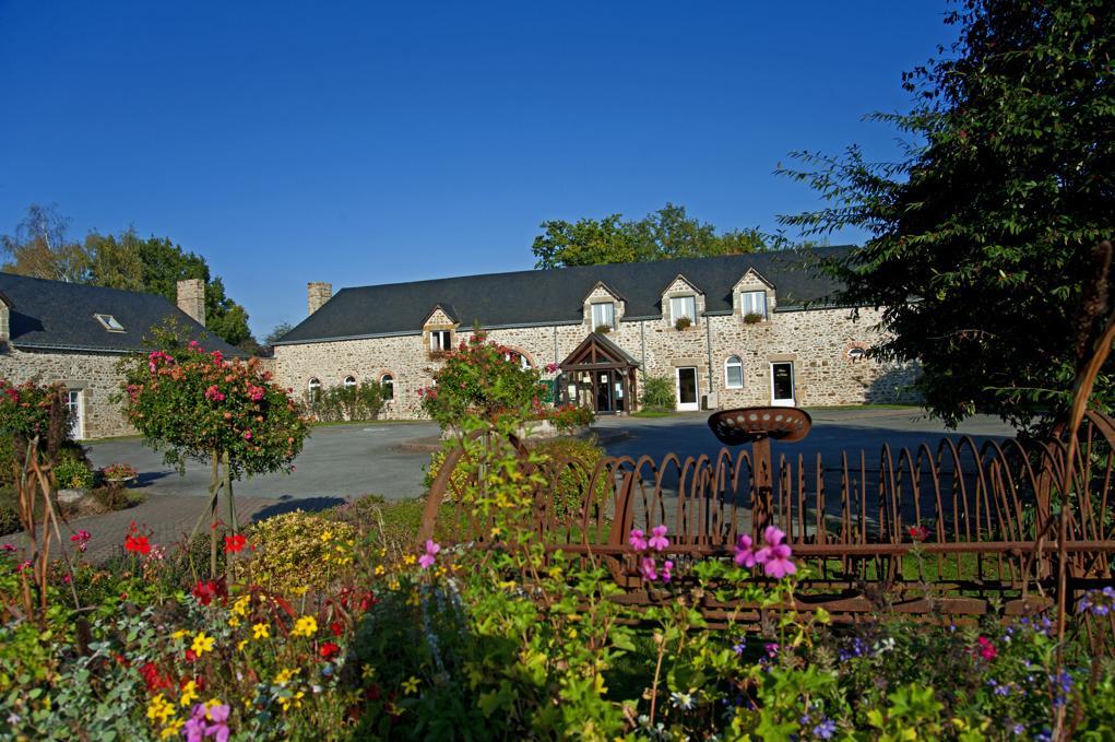 Hotel Au Relais Du Gué De Selle Mézangers Esterno foto