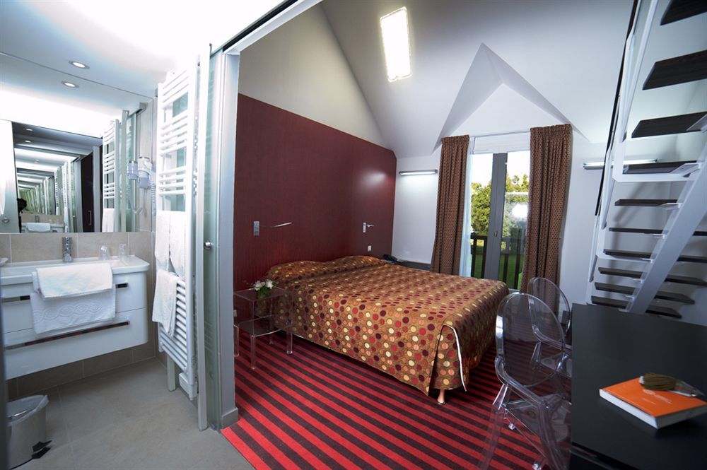 Hotel Au Relais Du Gué De Selle Mézangers Esterno foto