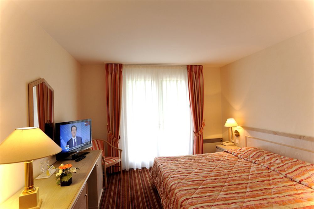 Hotel Au Relais Du Gué De Selle Mézangers Esterno foto