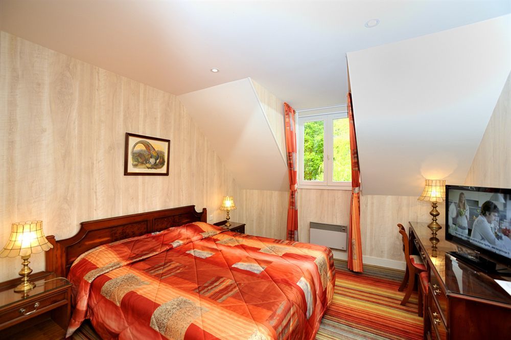 Hotel Au Relais Du Gué De Selle Mézangers Esterno foto