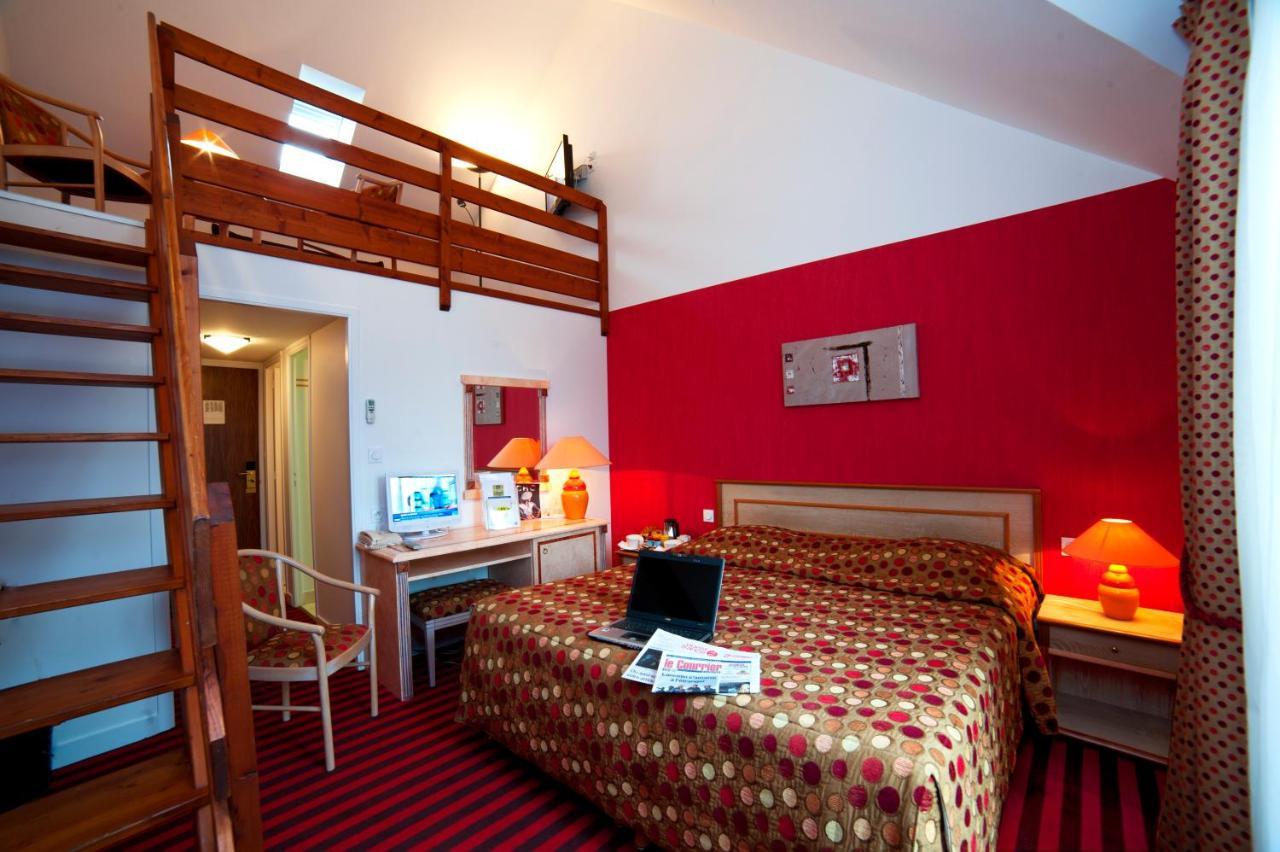 Hotel Au Relais Du Gué De Selle Mézangers Esterno foto